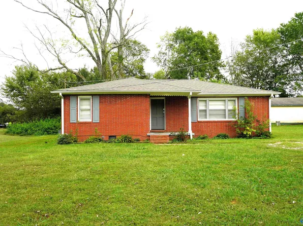 611 Greenville Pike, Hazel Green, AL 35750