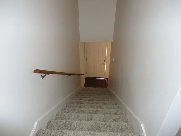 5241 Crystal Ct — Photo 7