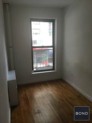 Rented by Bond New York | media 5