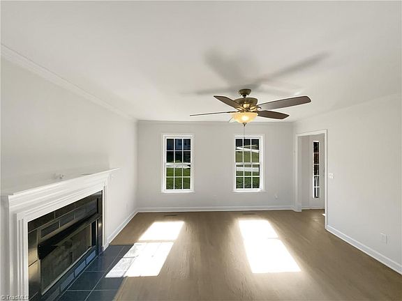 3rd image of 7395 Cortney Glen Ln