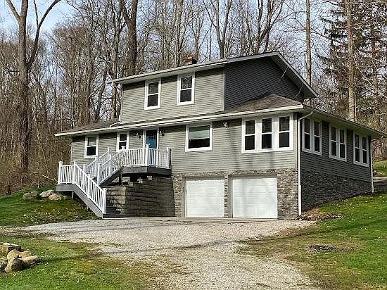 3rd image of 1550 Woodland Dr