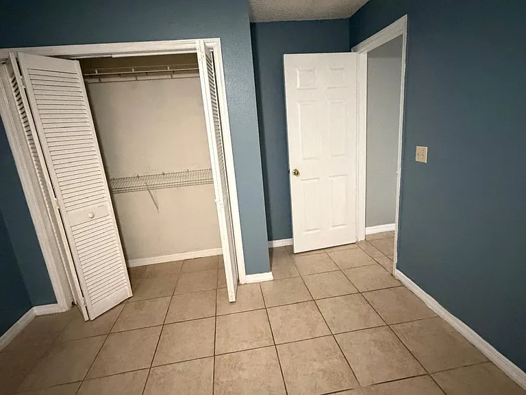 1462 Melshire Ave — Photo 16