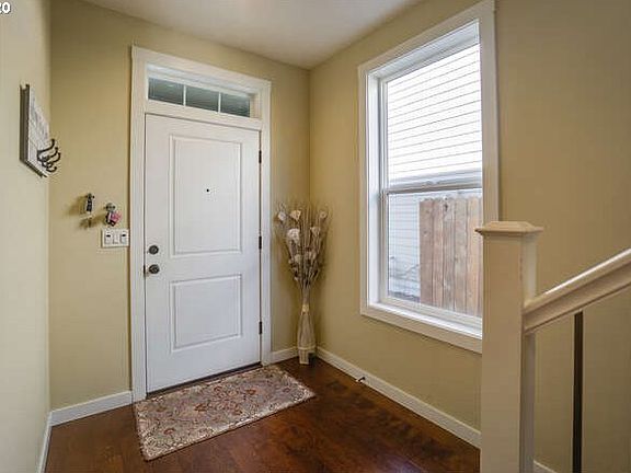 4th image of 9303 NE 80th Cir