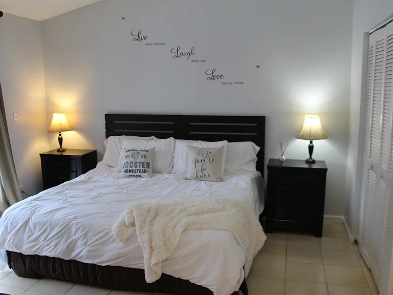 1509 Hawthorne Pl — Photo 9