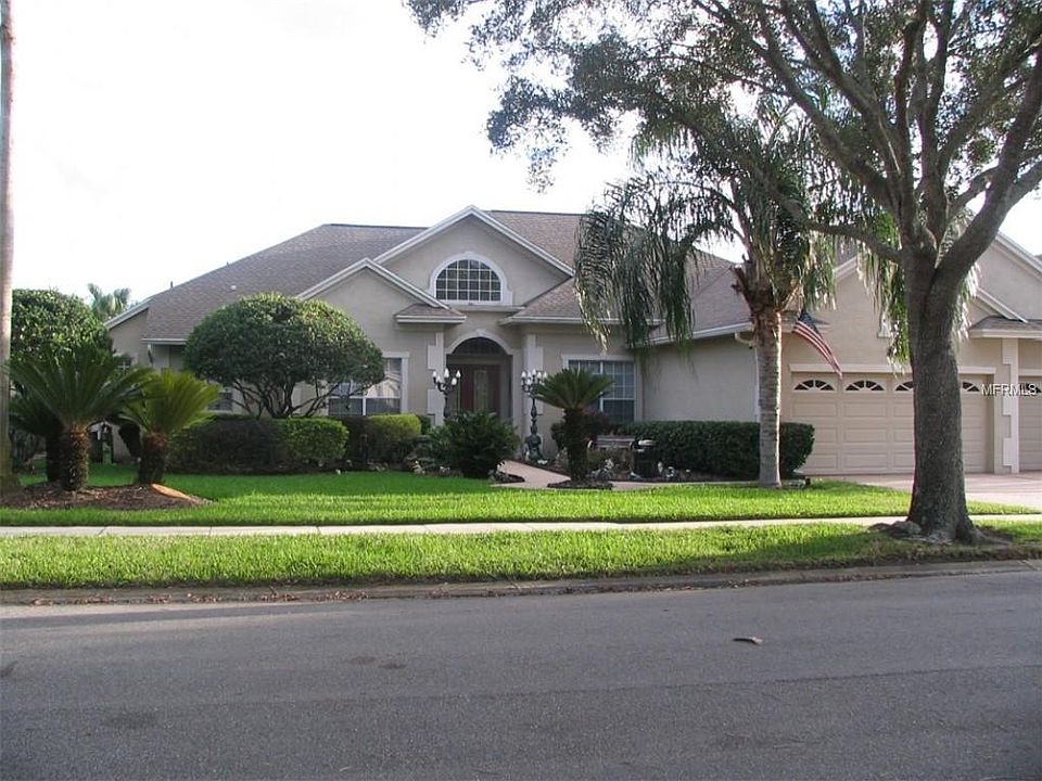 1st image of 3927 Hunters Isle Dr