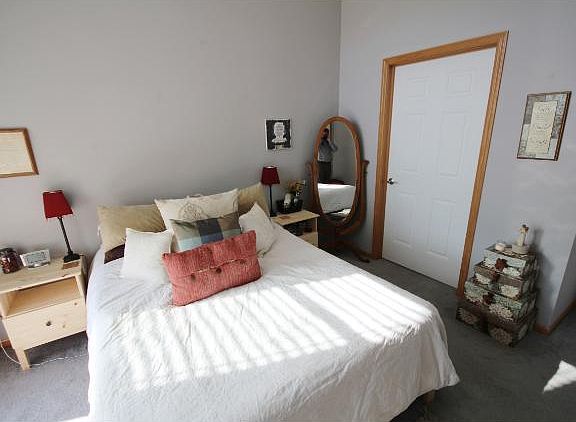 5th image of 150 E Travelers Trl APT 104