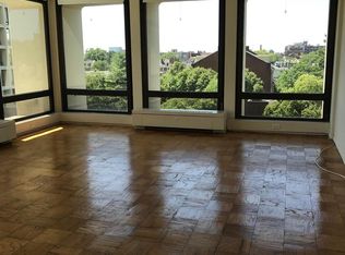 210 Locust St #29FW, Philadelphia, PA