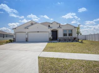 7395 Steer Blade Dr, Zephyrhills, FL 33541