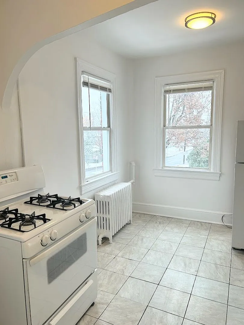 501 Peabody St NW — Photo 4