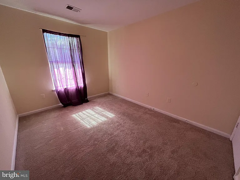 8720 Grasmere Ct #8720 — Photo 18
