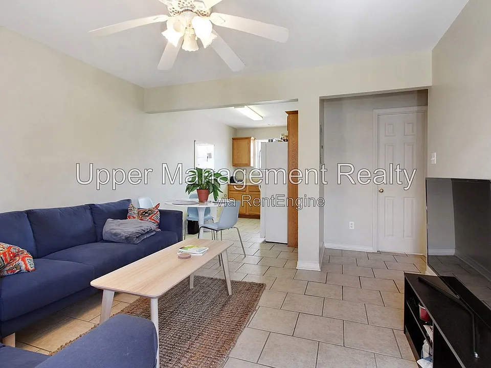 803 Felicity St #10