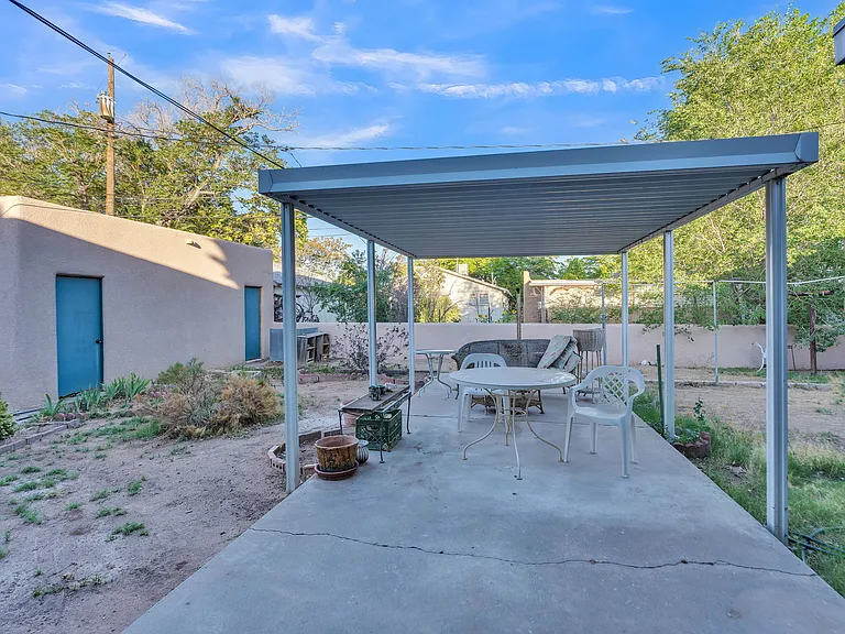 233 Solano Dr NE #1 — Photo 15
