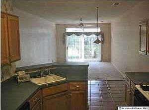 1st image of 10 Sunnylawn Ln