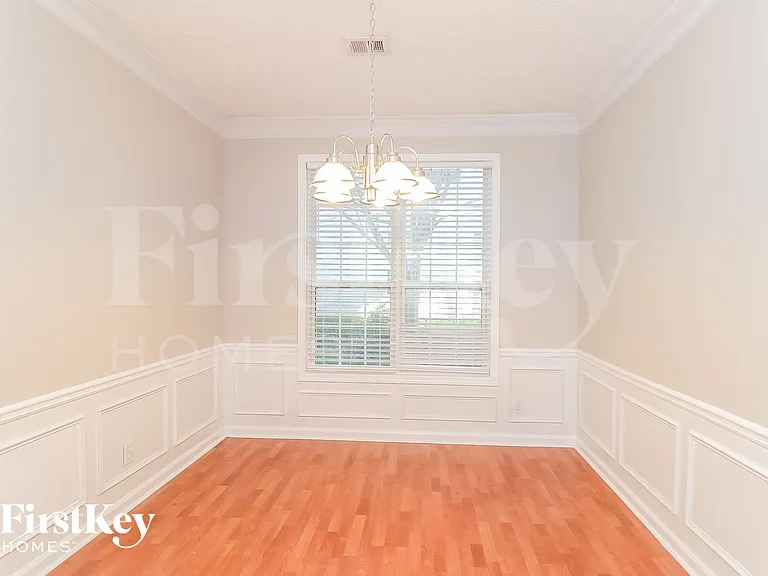 115 Weatherstone Dr — Photo 8