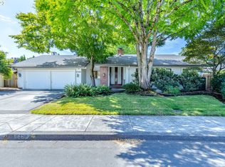 2350 Rocky Ln, Eugene, OR 97401