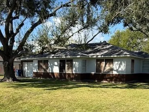 2118 14th Ave N, Texas City, TX 77590