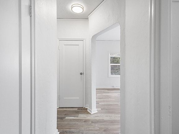 3rd image of 1829 6th Ave #308