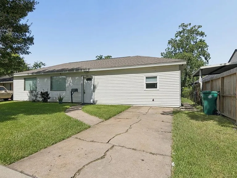 216 Bearle St — Photo 21