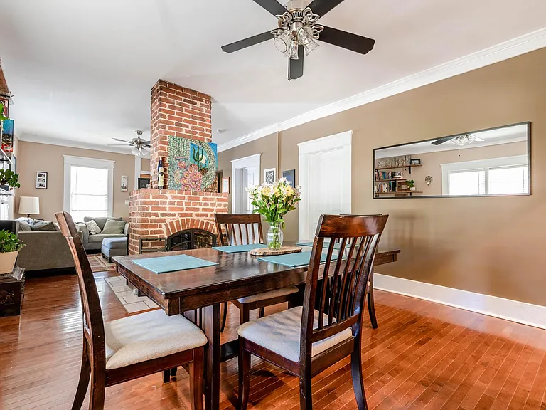 1470 Hardee St NE — Photo 6