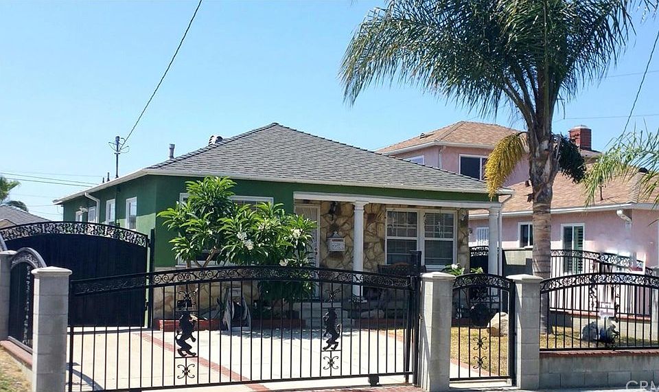 1st image of 4764 W 135th St