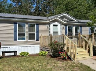 9137 Pine Lake Ct, West Olive, MI 49460