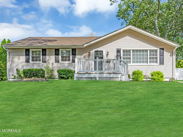 1708 Grove St, Wall Township, NJ 07719