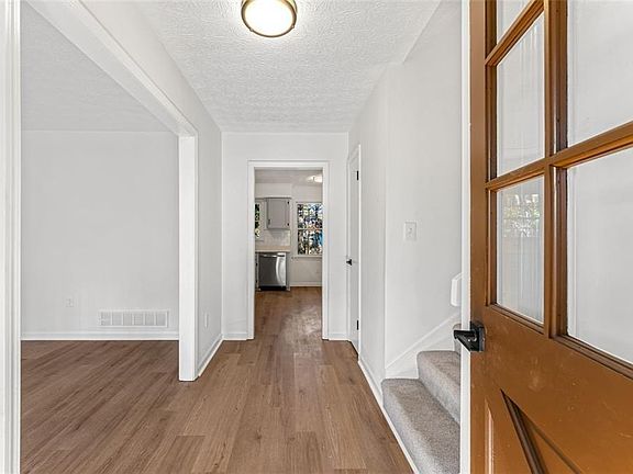 4th image of 444 Wellington Way