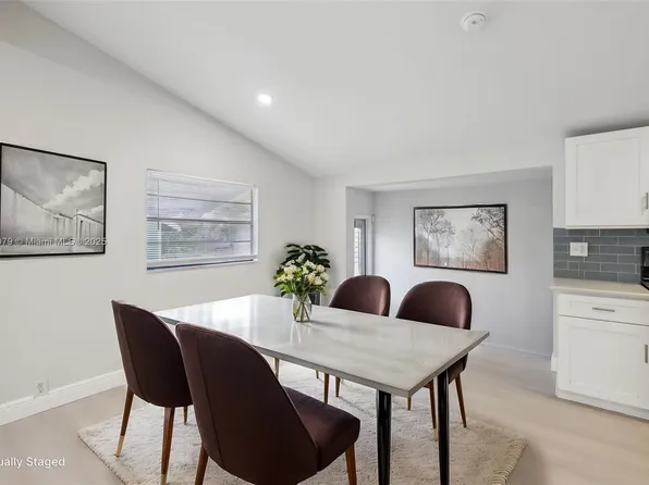 3883 Chickasha Rd, Lake Worth, FL 33462