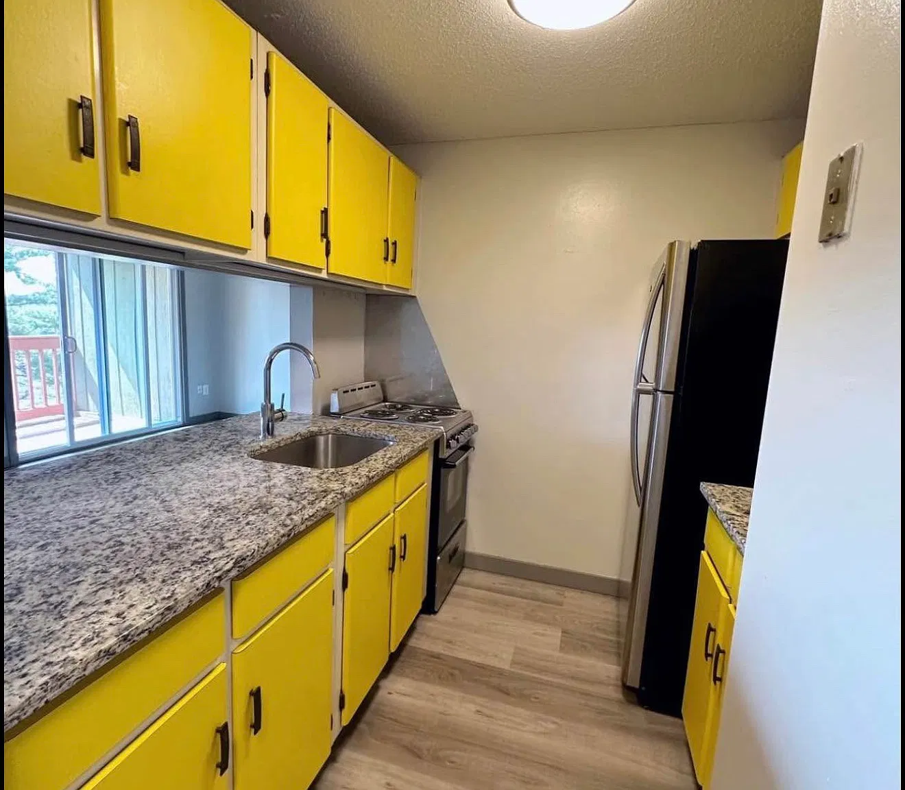 265A6 Kensington Ave — Photo 1