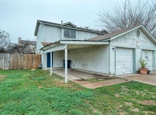 6904 Deep Cir #A, Austin, TX 78744