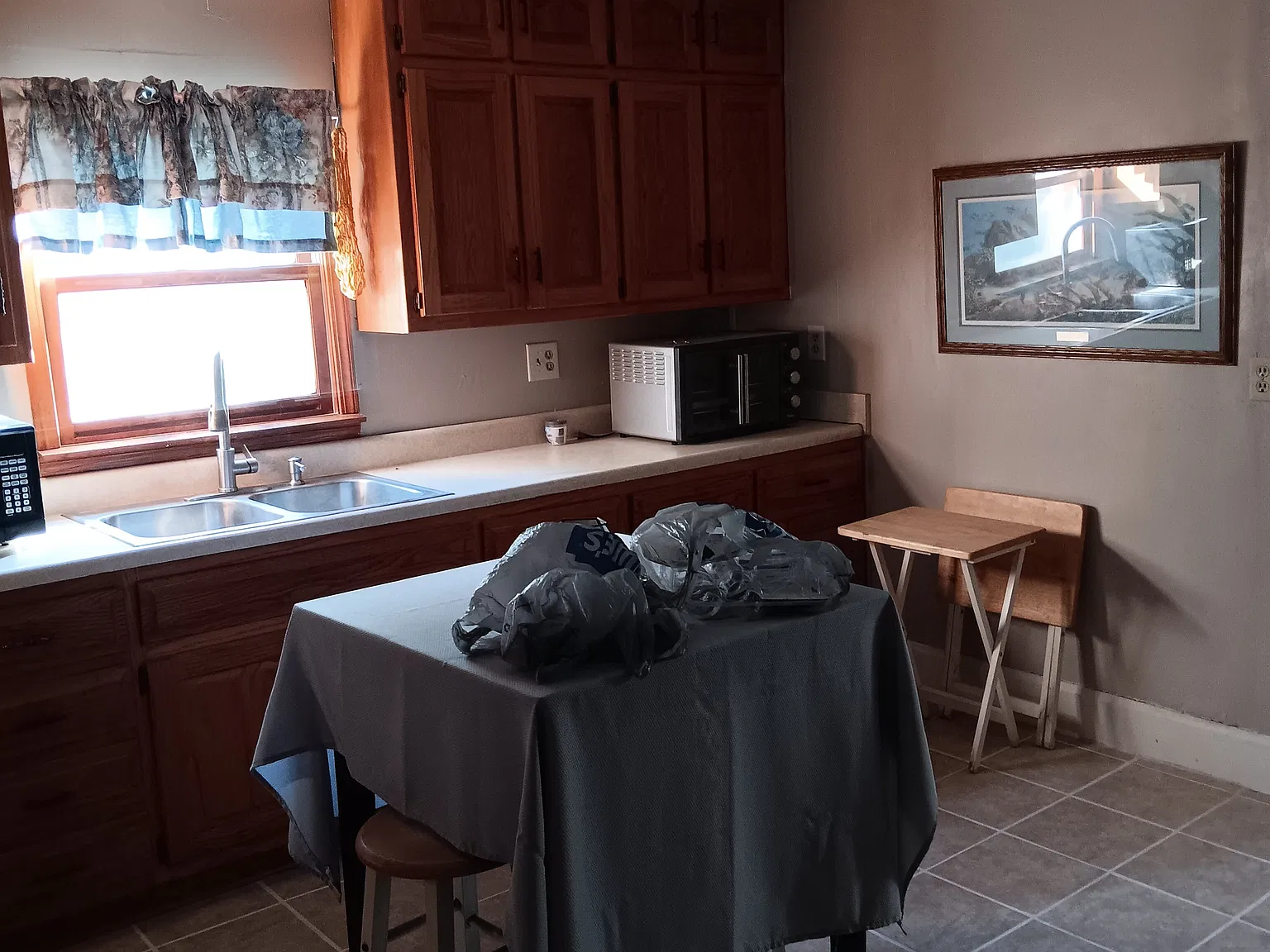 2 bed, 807 sqft, $1,200 — Photo 3