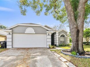 1424 Woodfield Oaks Dr, Apopka, FL 32703