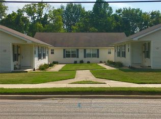 534 N Monroe St #1, Lebanon, IL 62254