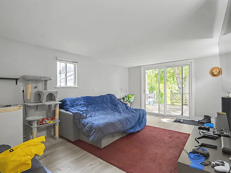 459 South St — Photo 23