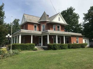 1163 S Us Highway 33, Wolflake, IN 46796