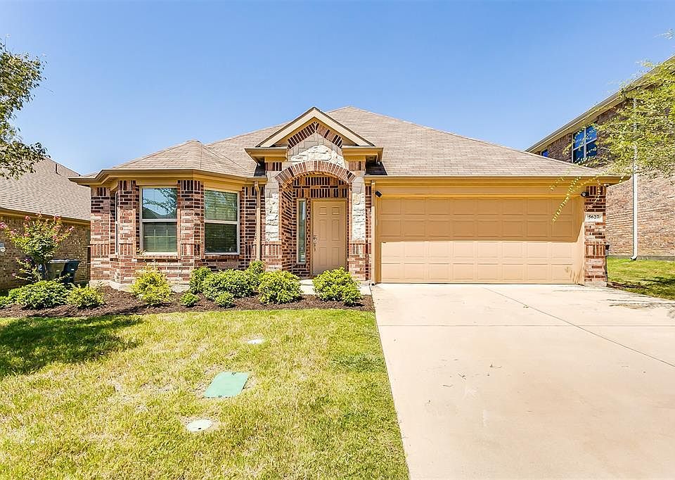 1st image of 5627 Mountain Hollow Dr