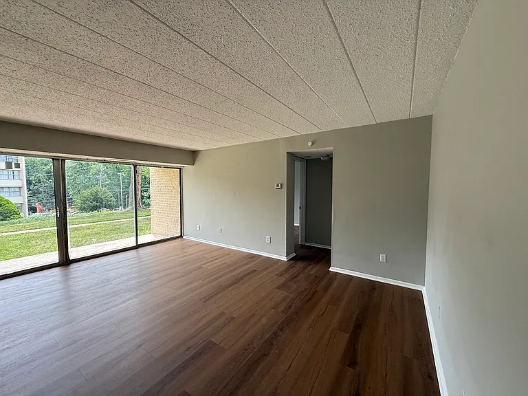 9201 New Hampshire Ave #B3 — Photo 5
