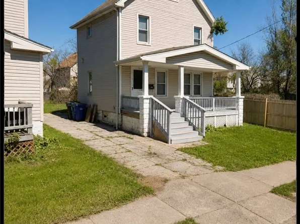 16615 Westfield Ave, Cleveland, OH 44110