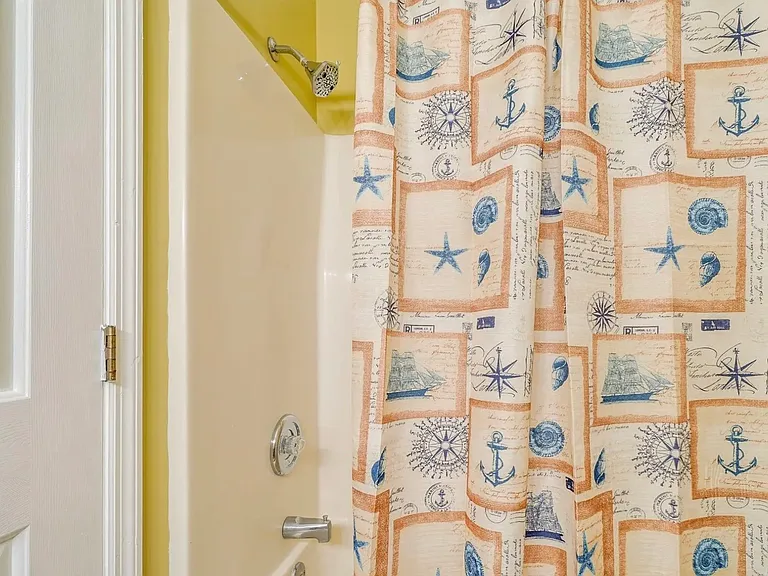 4908 E Beach Dr — Photo 25