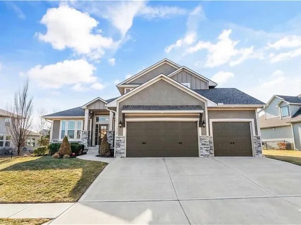 13105 W 171st St, Overland Park, KS 66221