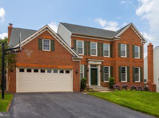 10818 Maplecrest Ln, Rockville, MD 20854