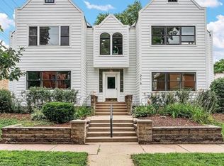 216 Arundel St APT 4, Saint Paul, MN 55102