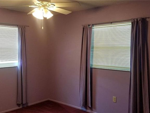 5th image of 4633 Parnell Dr