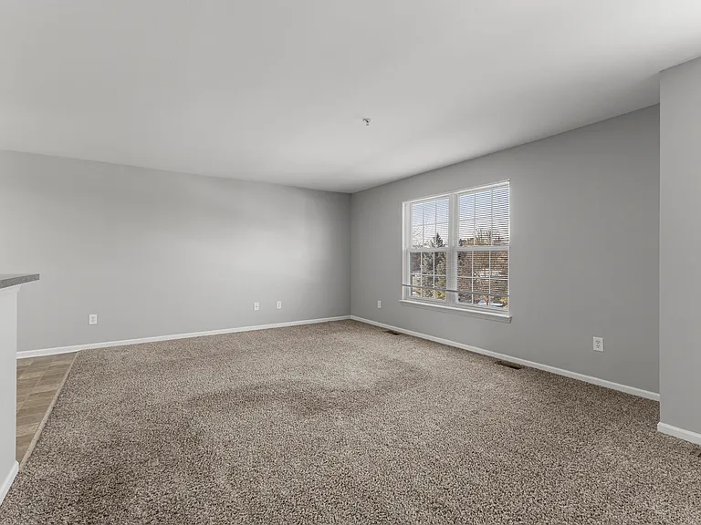 13165 Turnberry Ct — Photo 14