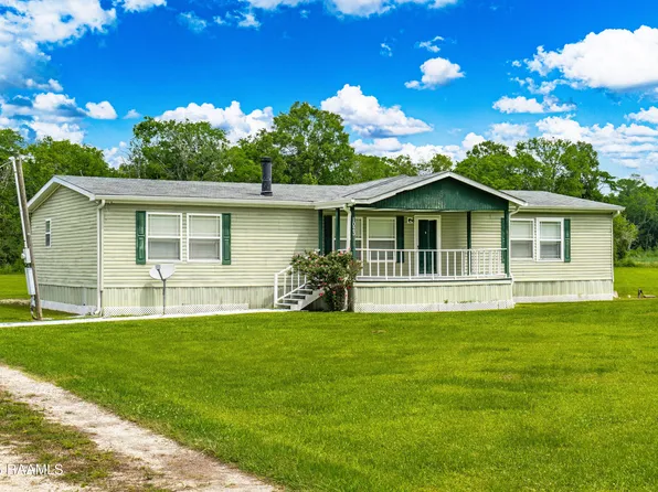 1023 Charles Marks Rd, Arnaudville, LA 70512