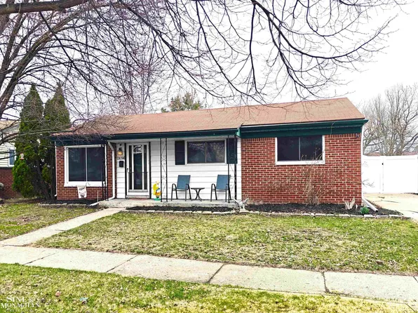 28300 Roy St, Saint Clair Shores, MI 48081