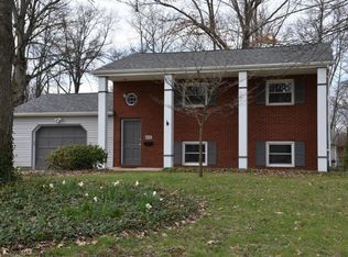 4290 Wedgewood Dr, Youngstown, OH 44511