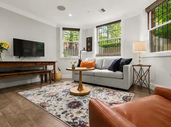 11 Exeter St APT 2, Boston, MA 02116