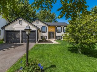 2412 Sundew Ave, Grove City, OH 43123