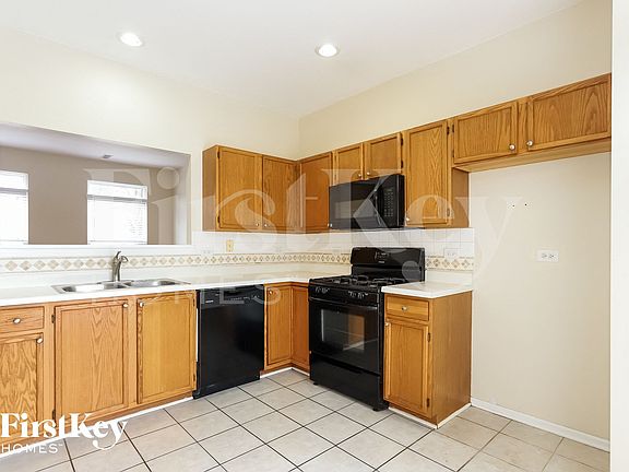 5th image of 7215 Bradley Dr